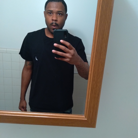 Meet your Posher, Marshaun - Picture 3 of 6